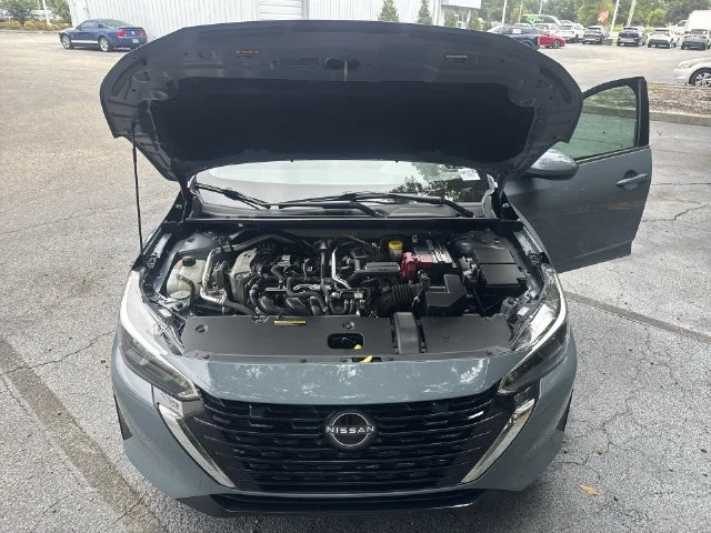 Used 2025 Gray Nissan SV image 29