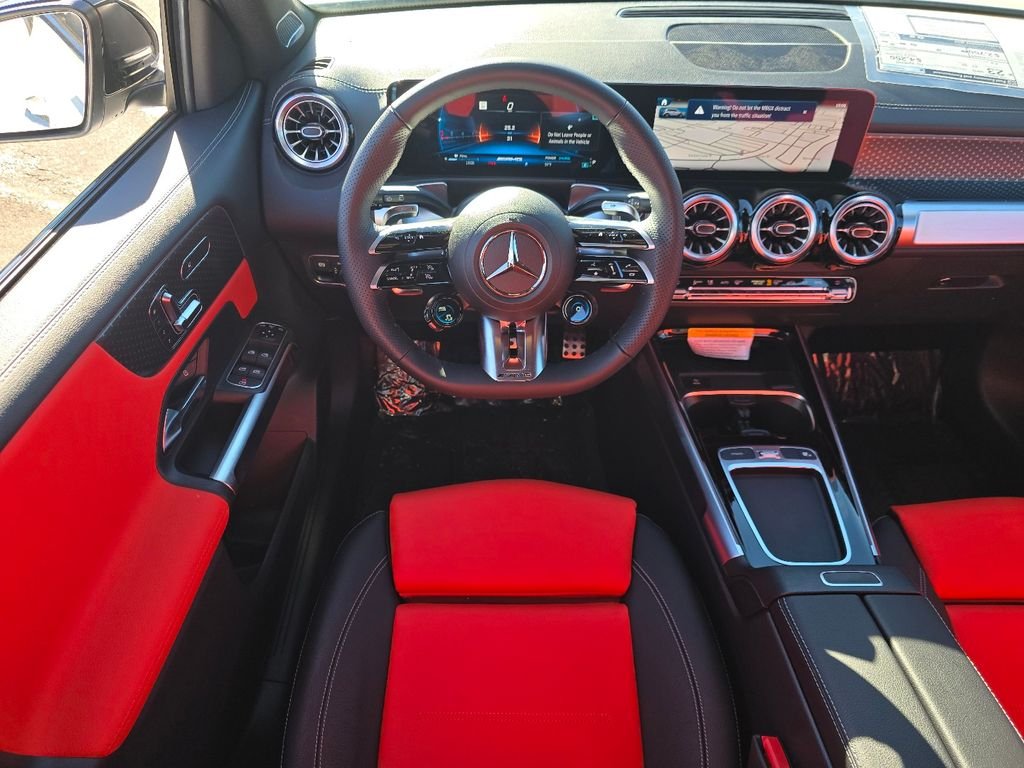 2025 Mercedes-Benz GLB GLB35 AMG - Photo 24