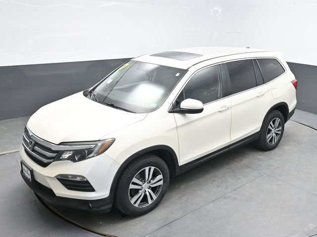 Used 2017 White Honda EX-L image 20