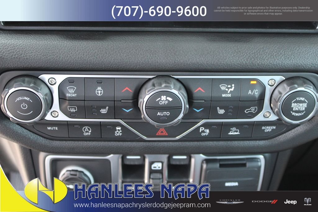 New 2026 Tuscadero Pearlcoat Jeep Sport S image 21