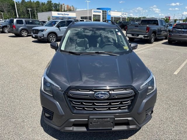 Used 2022 Gray Subaru Limited image 4