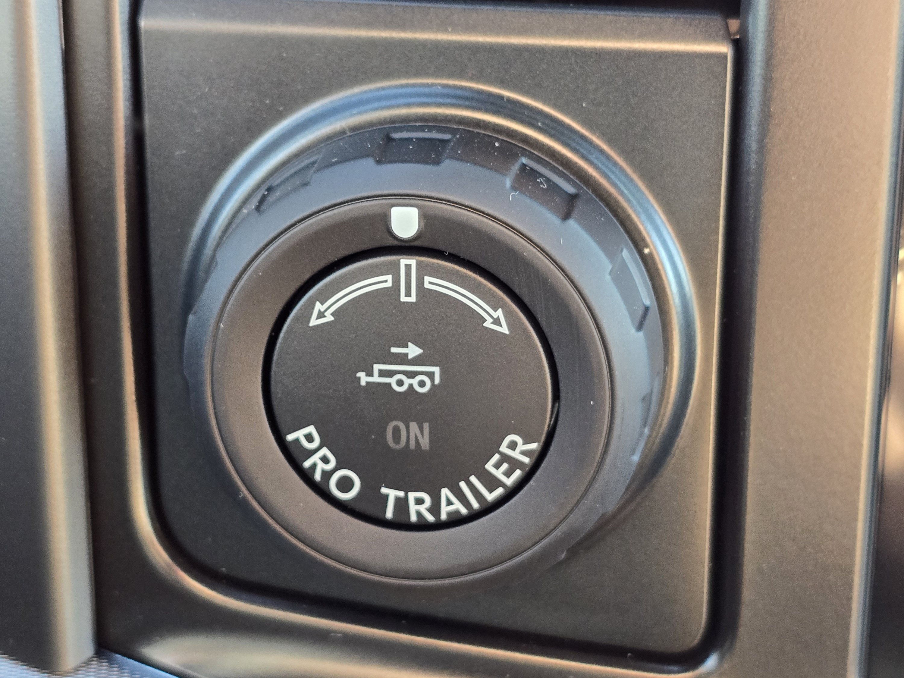 New 2026 Iconic Silver Metallic Ford LARIAT image 16