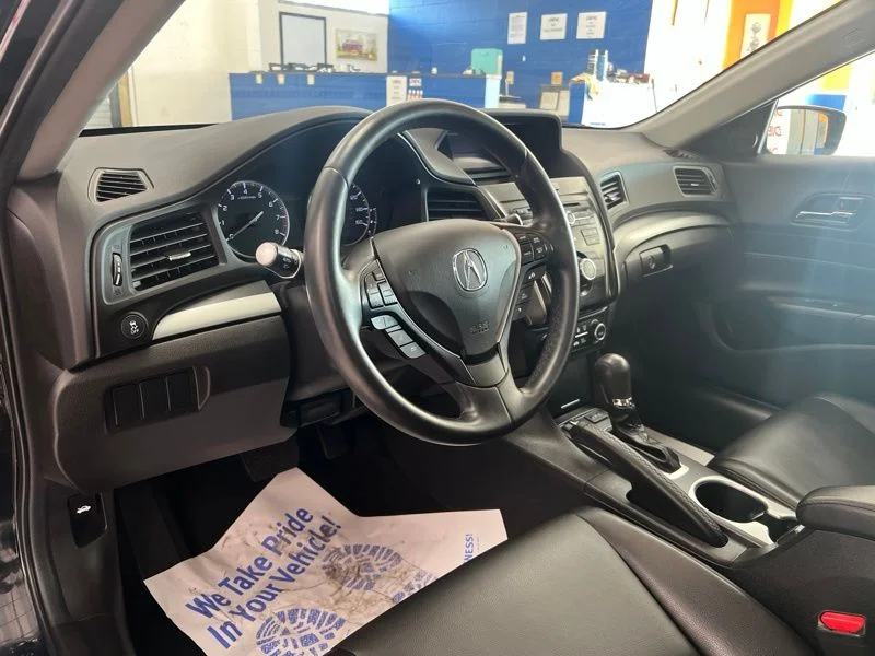 Used 2016 Black Acura 2.4L image 19