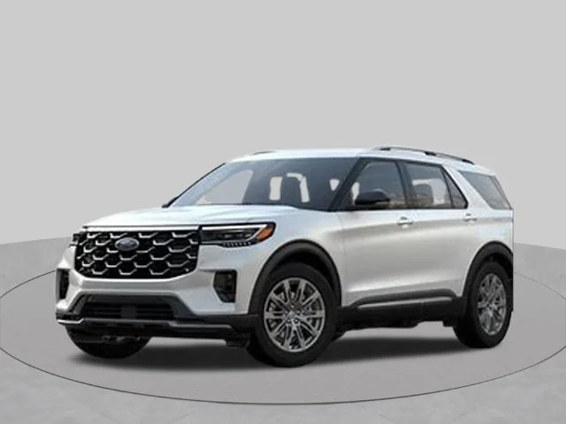 New 2026 Star White Metallic Tri-Coat Ford Platinum™ image 1