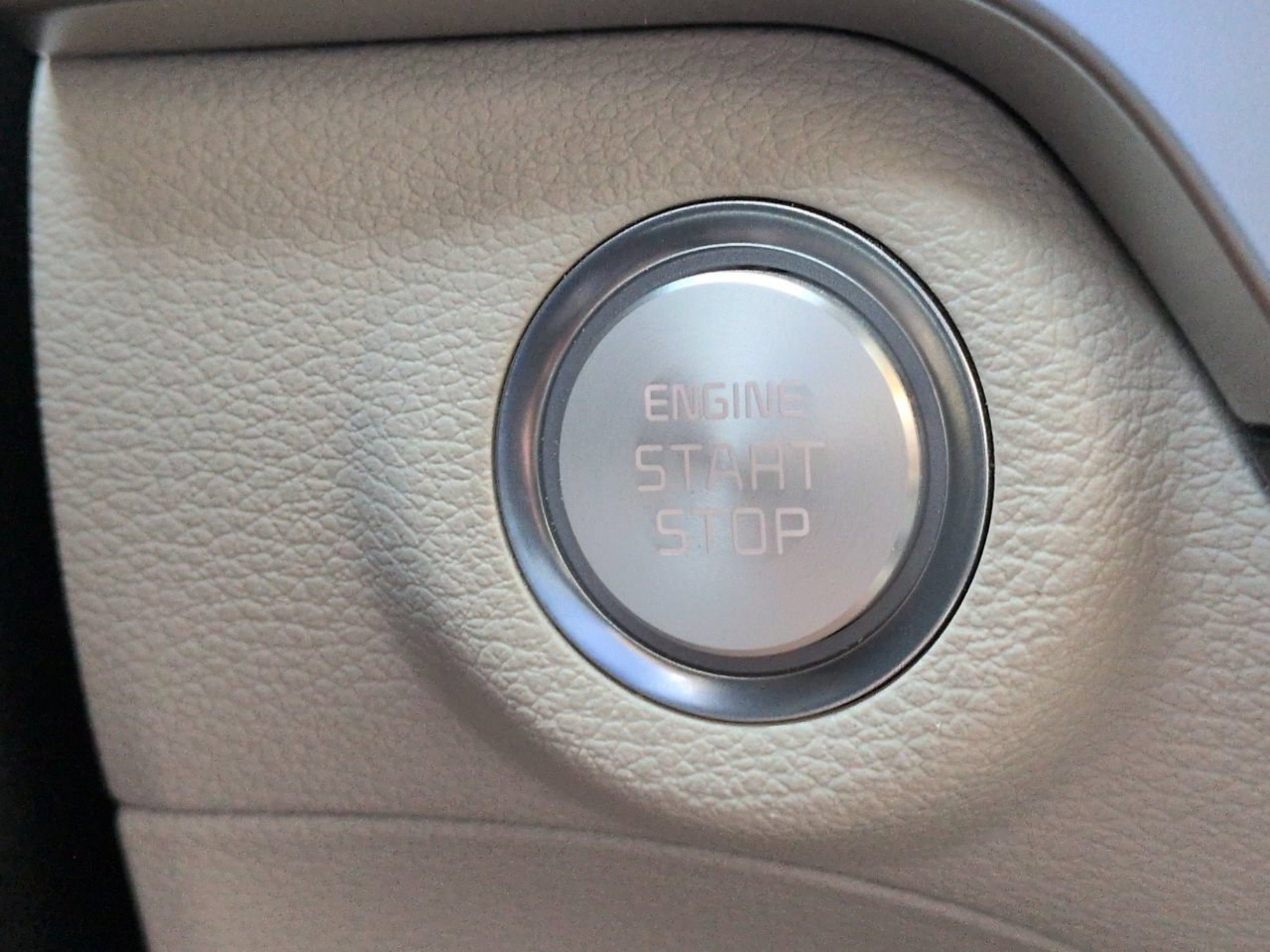 Certified Used 2024 Glacial White Pearl Kia S image 33