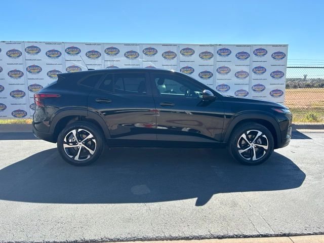 2024 Chevrolet Trax RS