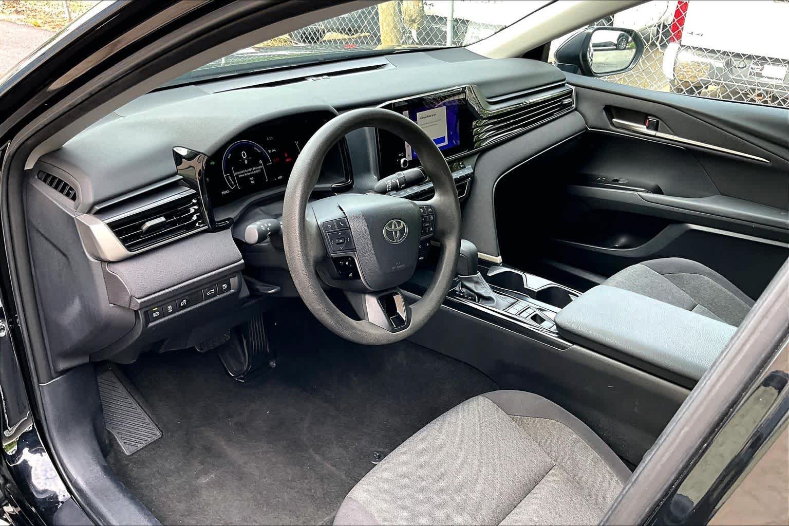 Used 2025 Midnight Black Metallic Toyota LE image 33