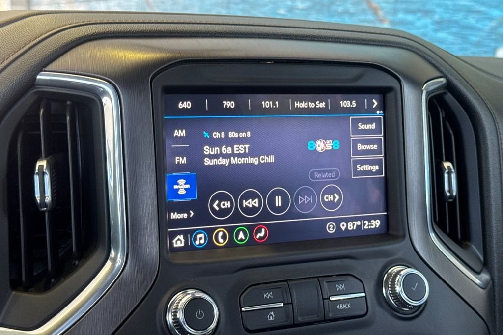 Used 2020 Summit White GMC AT4 image 19