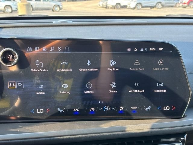 New 2027 Mosaic Black Metallic Chevrolet LT image 16