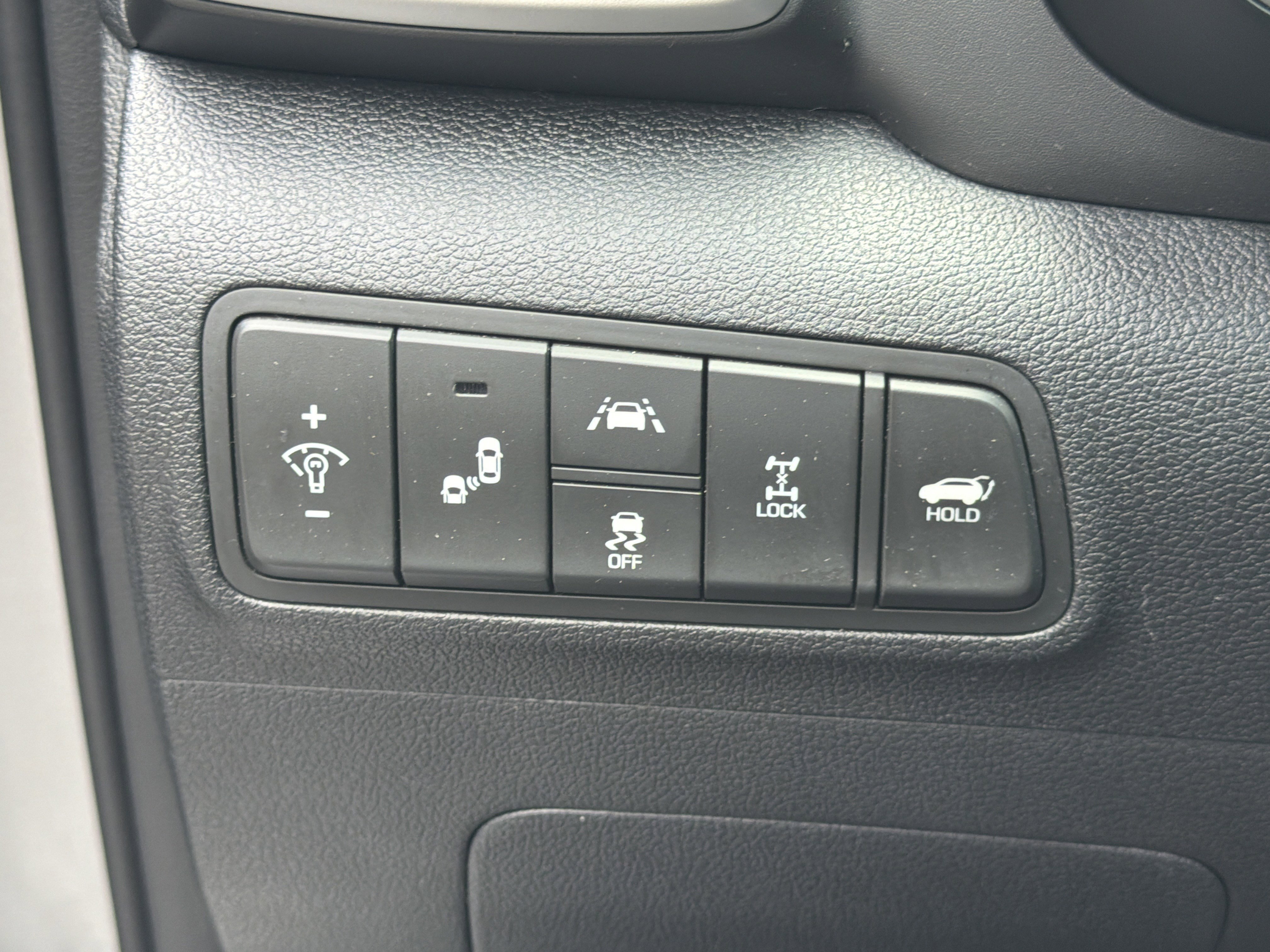 Used 2021 Stellar Silver Hyundai Ultimate image 38
