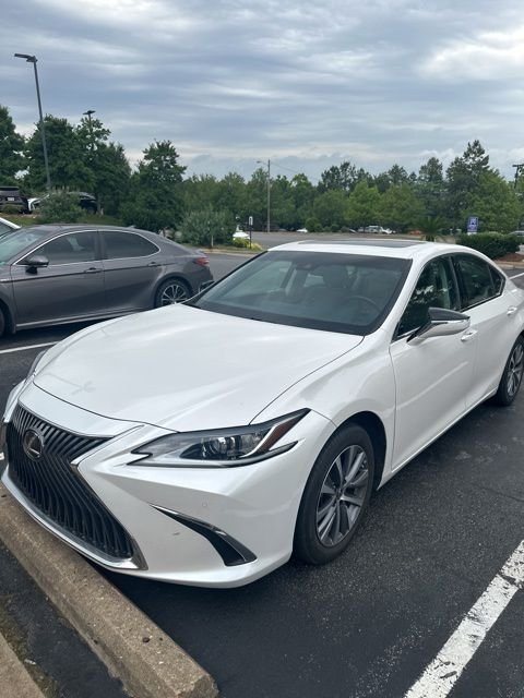 2021 Lexus ES 350 350's photo