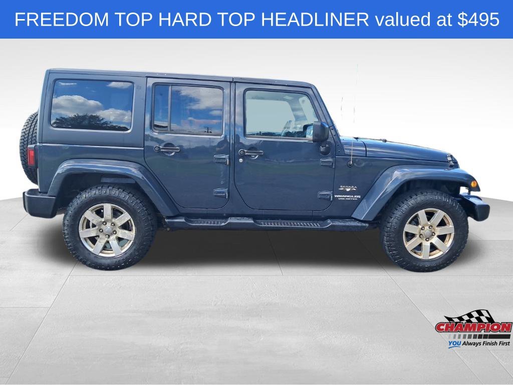 Used 2017 Black Jeep Unlimited Sahara image 8