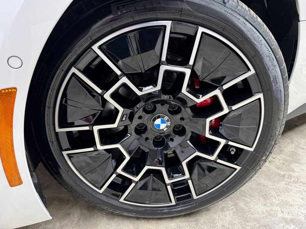 New 2026 White BMW M60 image 31