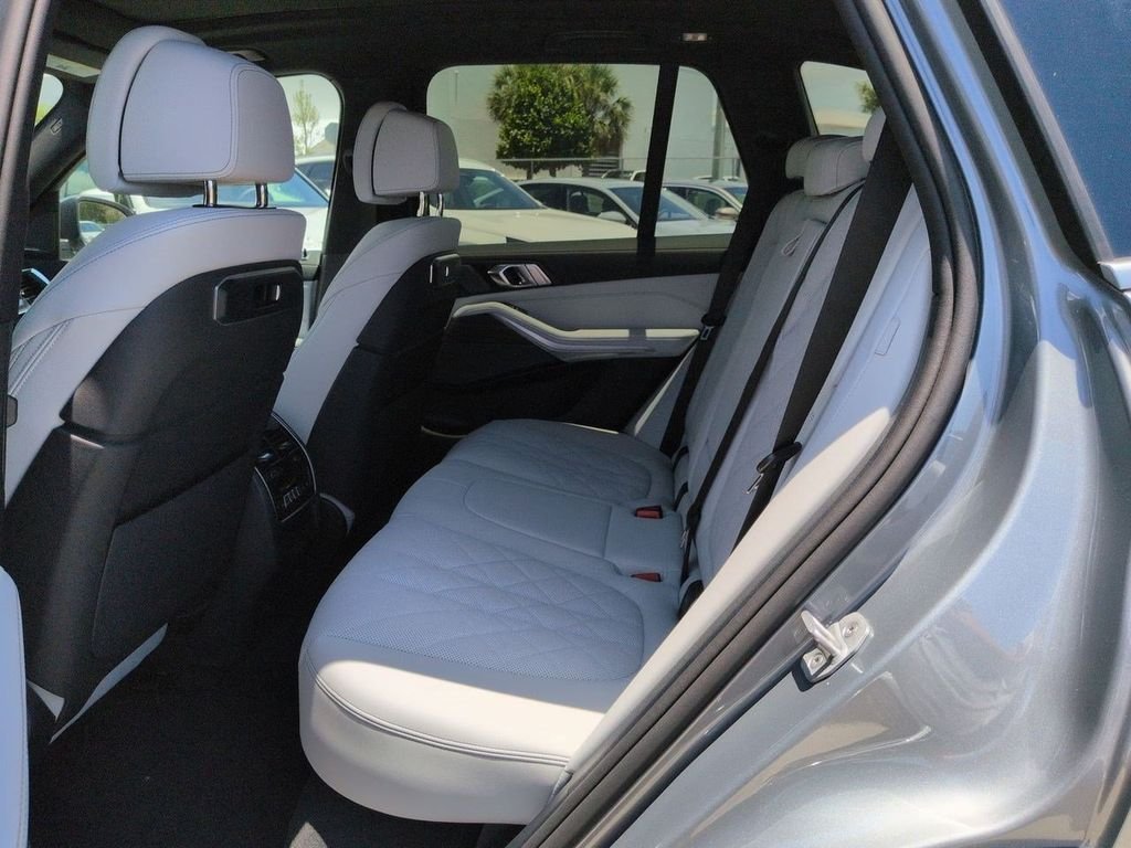 New 2026 Gray Metallic BMW xDrive50e image 14