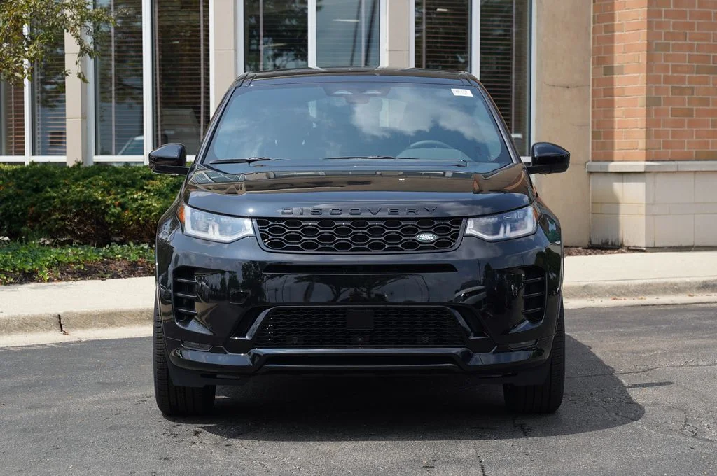 New 2026 Santorini Black Land Rover Landmark image 4