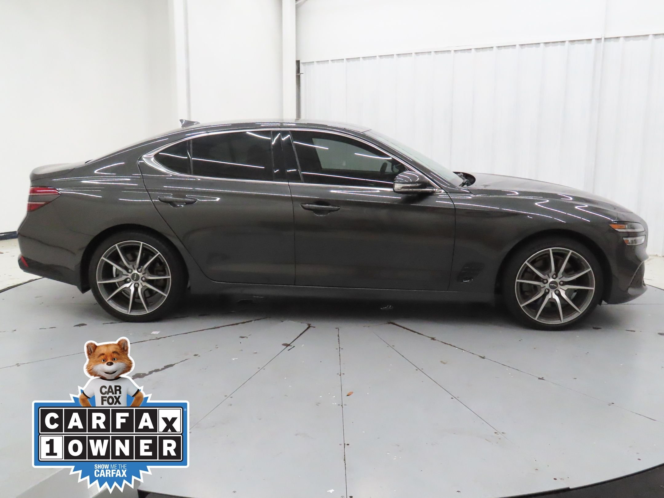 Used 2023 Gray Genesis 3.3T image 2