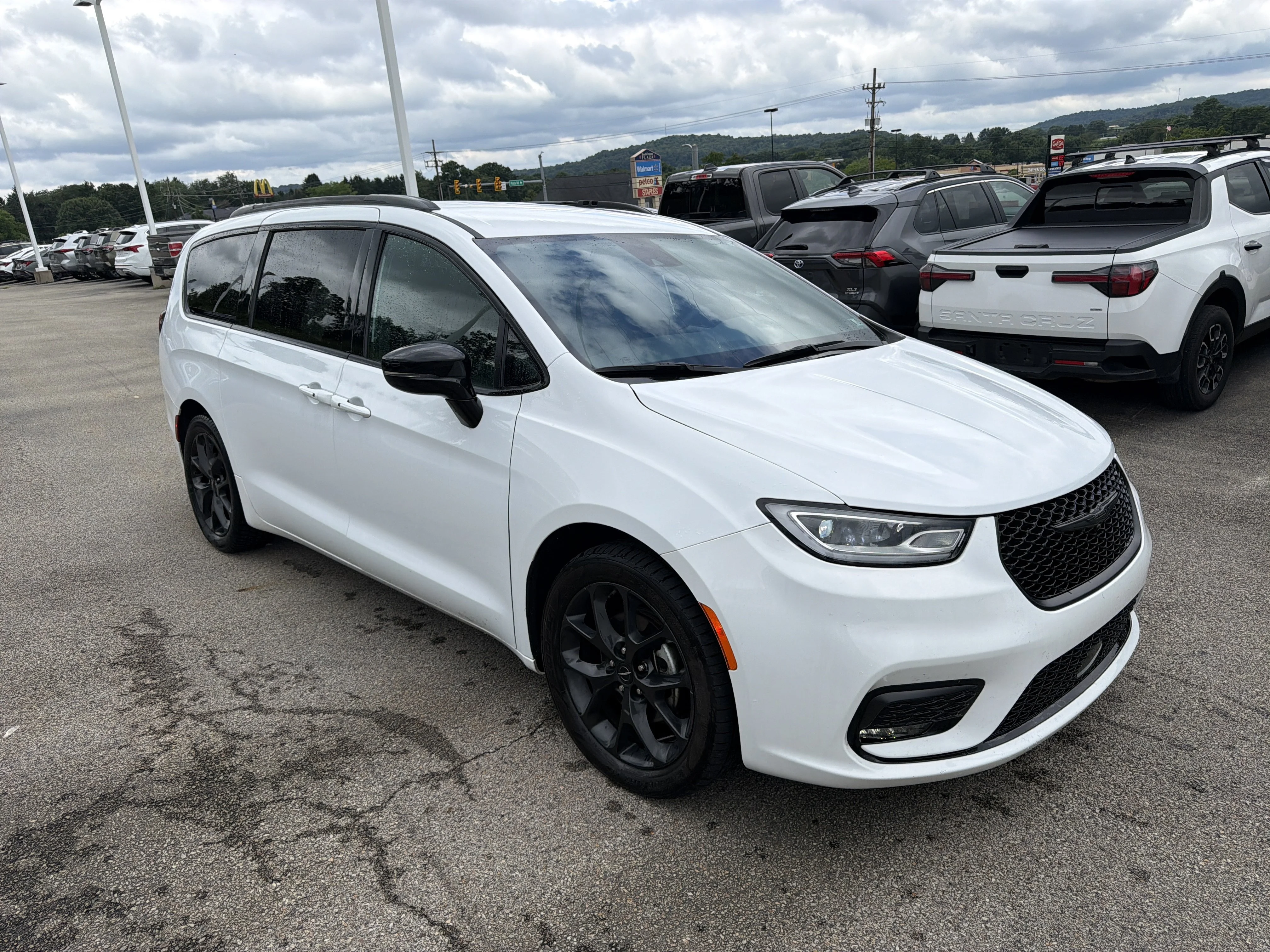 2024 Chrysler Pacifica