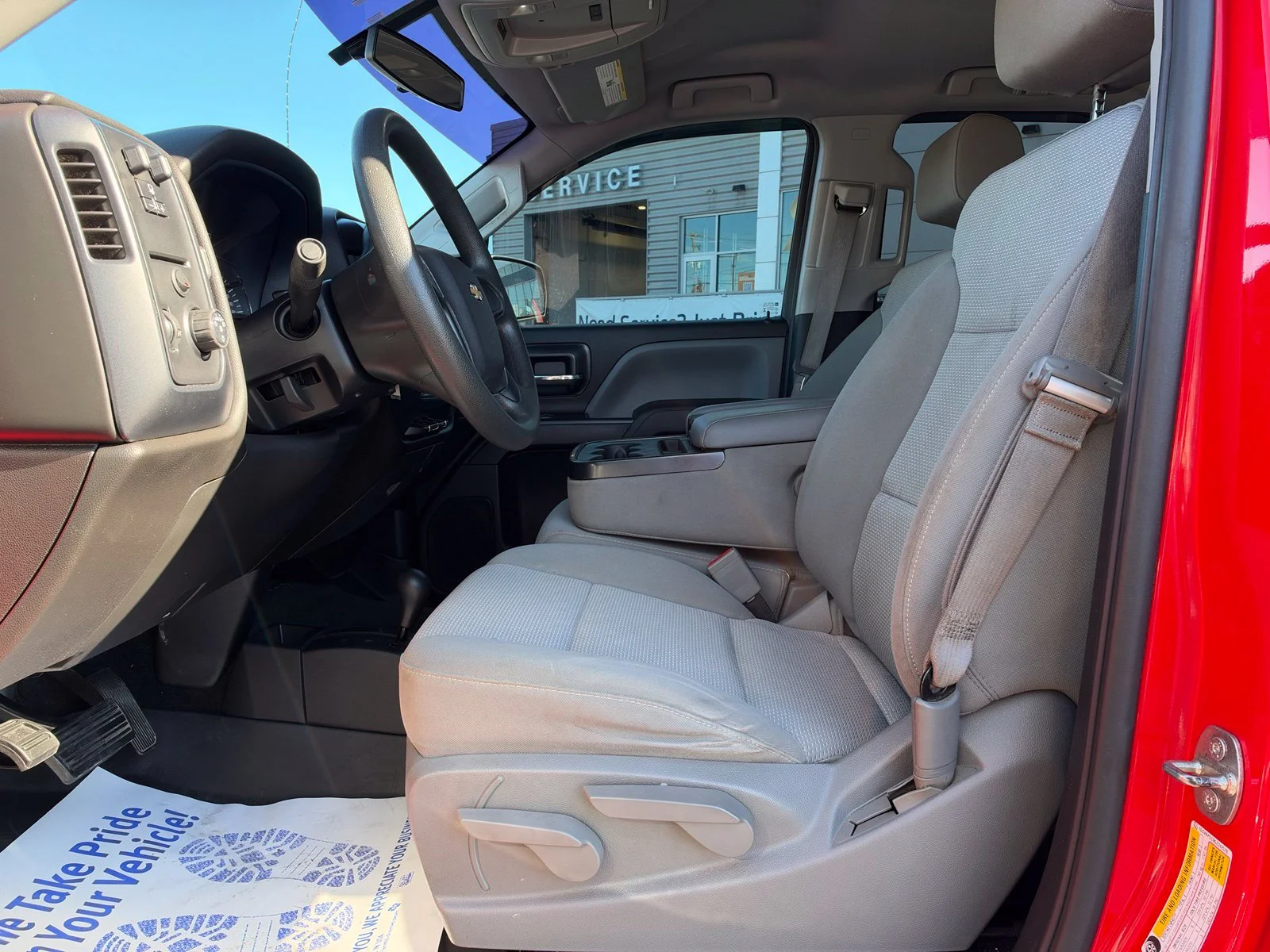 Used 2016 Red Chevrolet Custom image 35