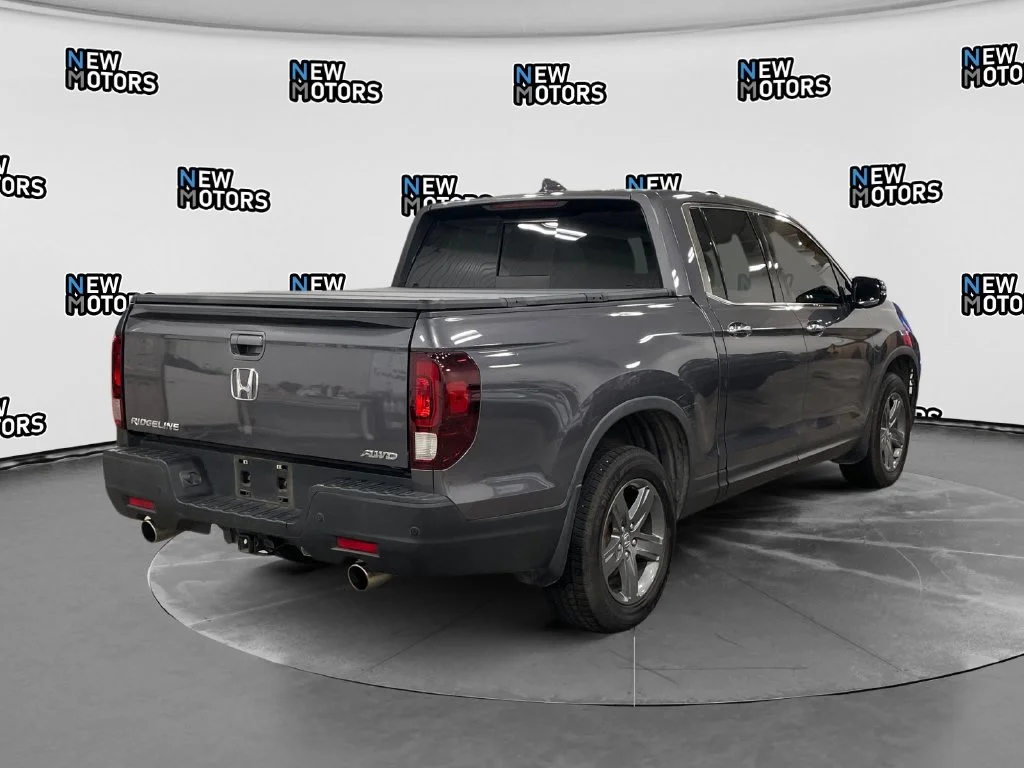 Used 2023 Modern Steel Metallic Honda RTL-E image 5