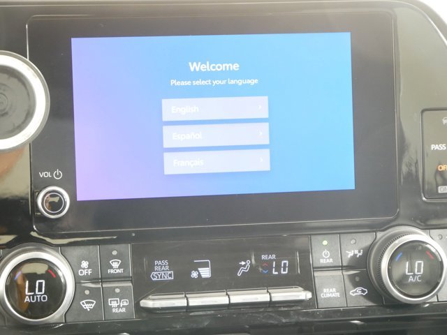 Used 2023 Wind Chill Pearl Toyota XLE image 21