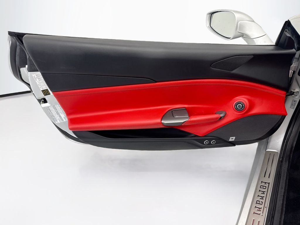 Used 2018 Argento Nurburgring Ferrari  image 29