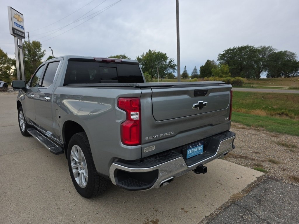 2025 Chevrolet Silverado 1500 LTZ photo 4