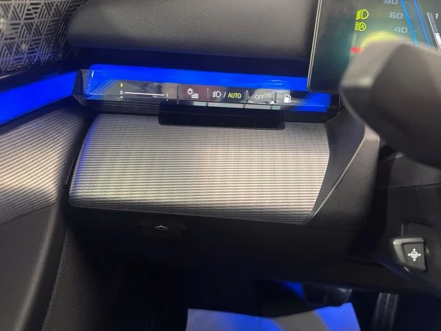 Used 2025 Blue Metallic BMW Base image 20