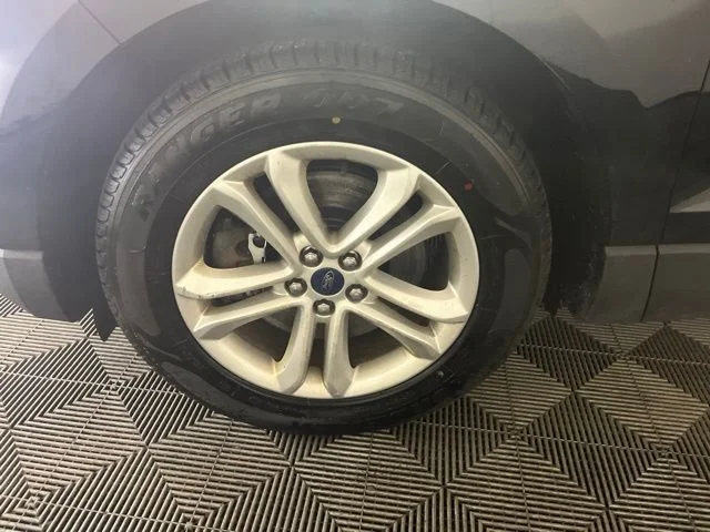 Used 2019 Black Metallic Ford SEL image 39