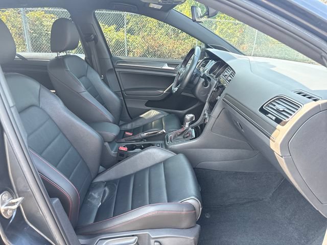 Used 2019 Dark Iron Blue Metallic Volkswagen S image 9