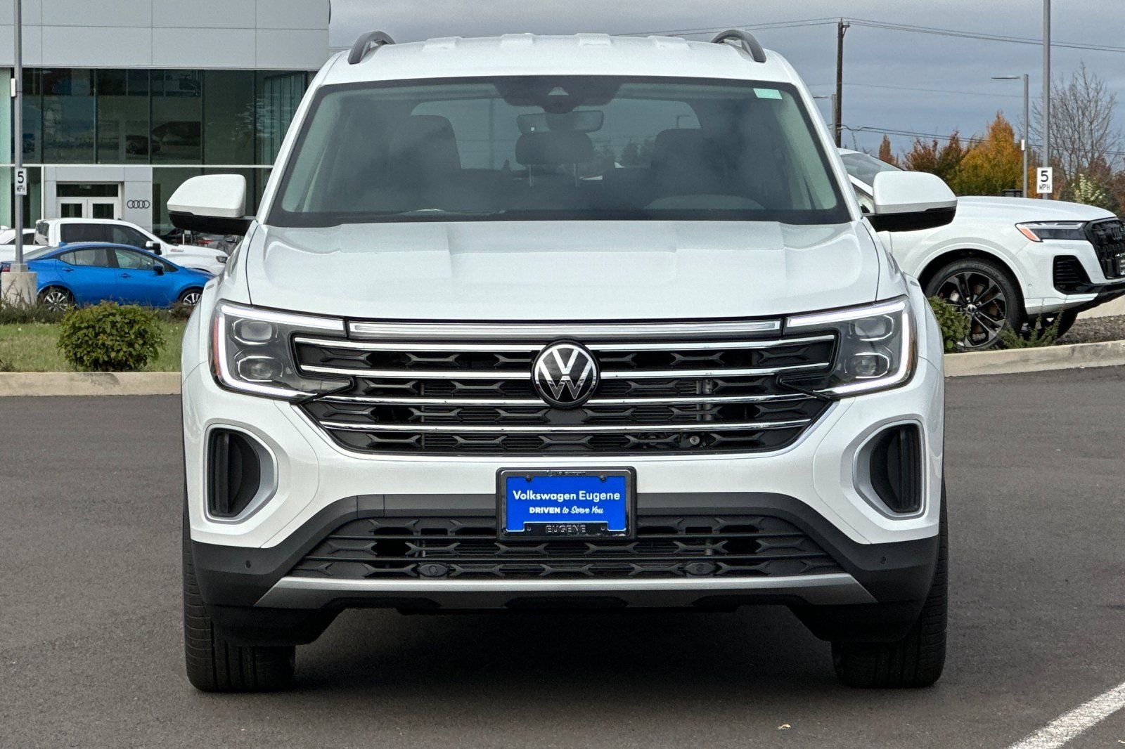 New 2026 White Volkswagen 2.0T SE w/Technology image 8