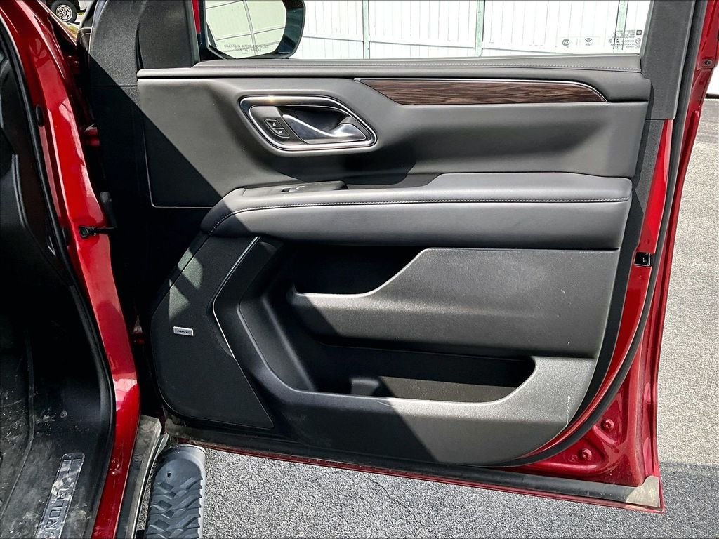 Used 2022 Cherry Red Tintcoat Chevrolet Z71 image 12
