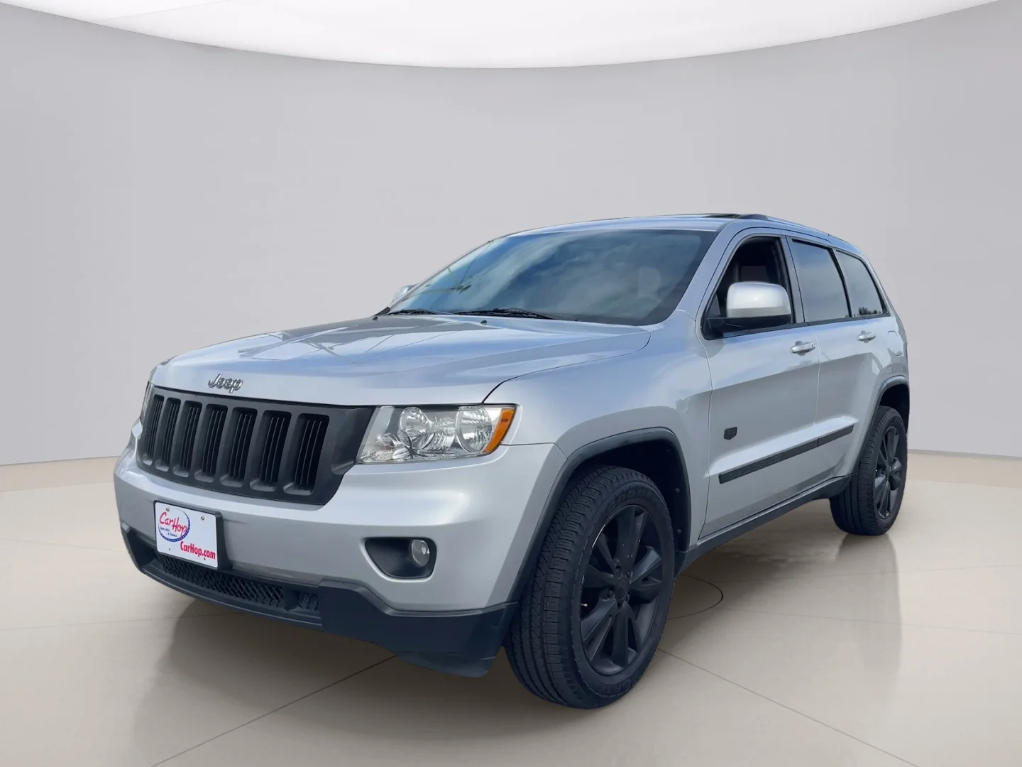2011 Jeep Grand Cherokee Laredo 4WD's photo