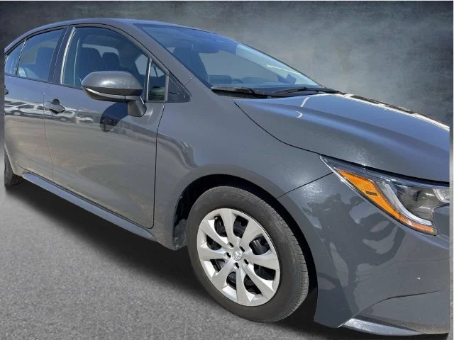 Used 2025 Gray Toyota LE image 3