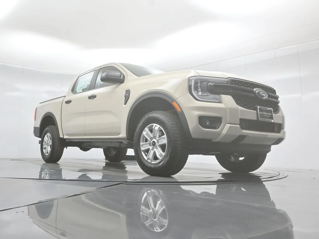 New 2025 Beige Ford XL image 45