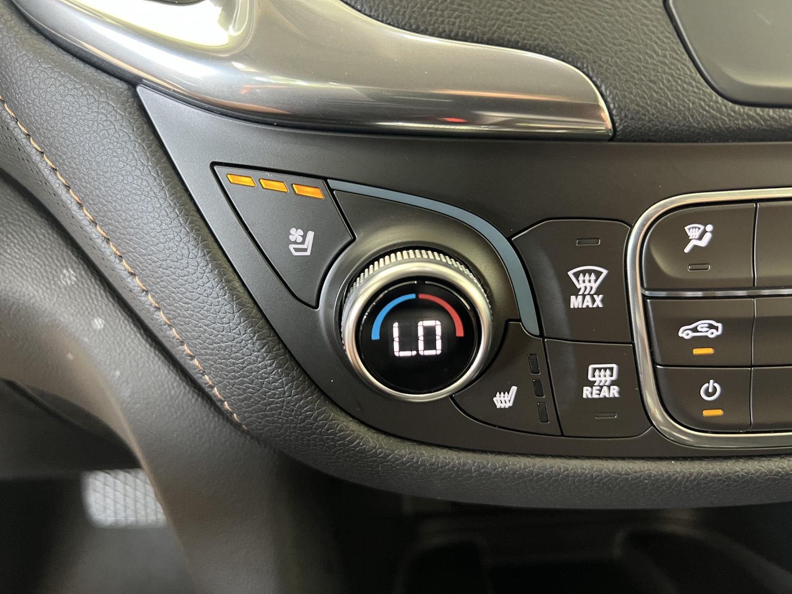 Used 2018 Cajun Red Tintcoat Chevrolet Premier image 17