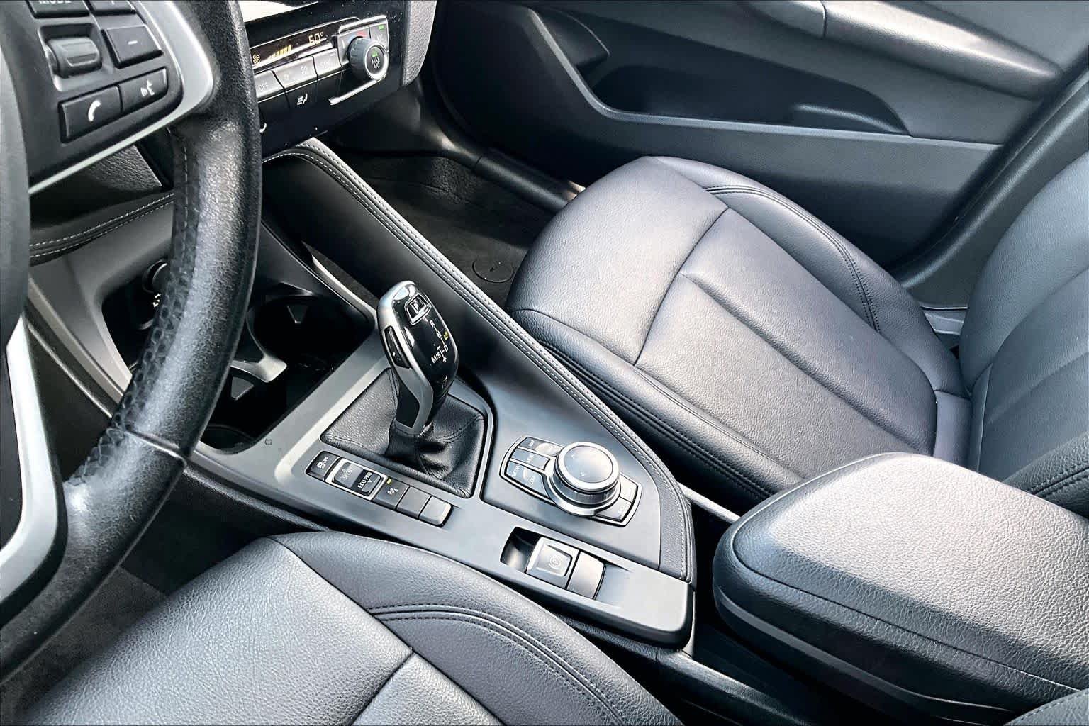 Used 2021 Phytonic Blue Metallic BMW sDrive28i image 15
