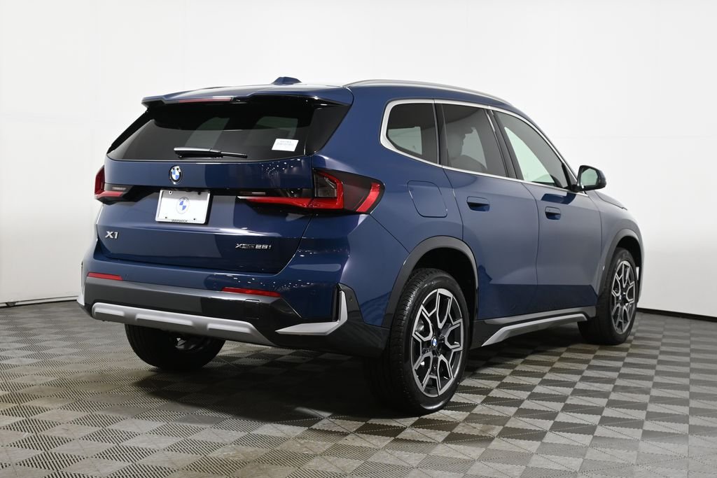 Used 2026 Blue BMW xDrive28i image 7
