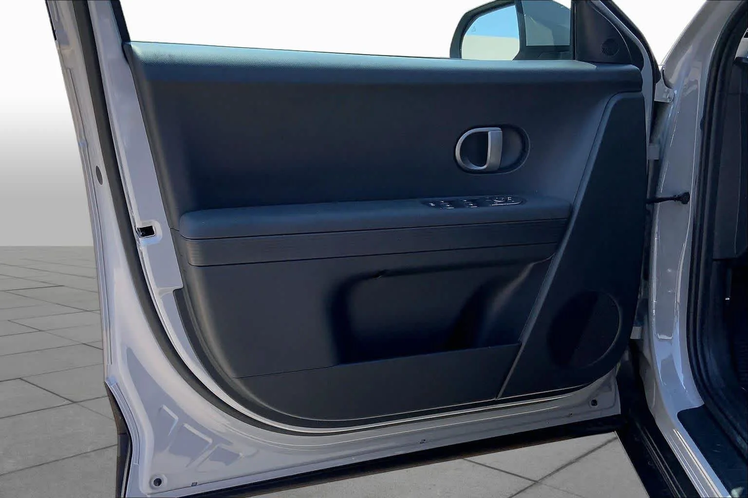 New 2026 Cyber Gray Hyundai SEL image 10