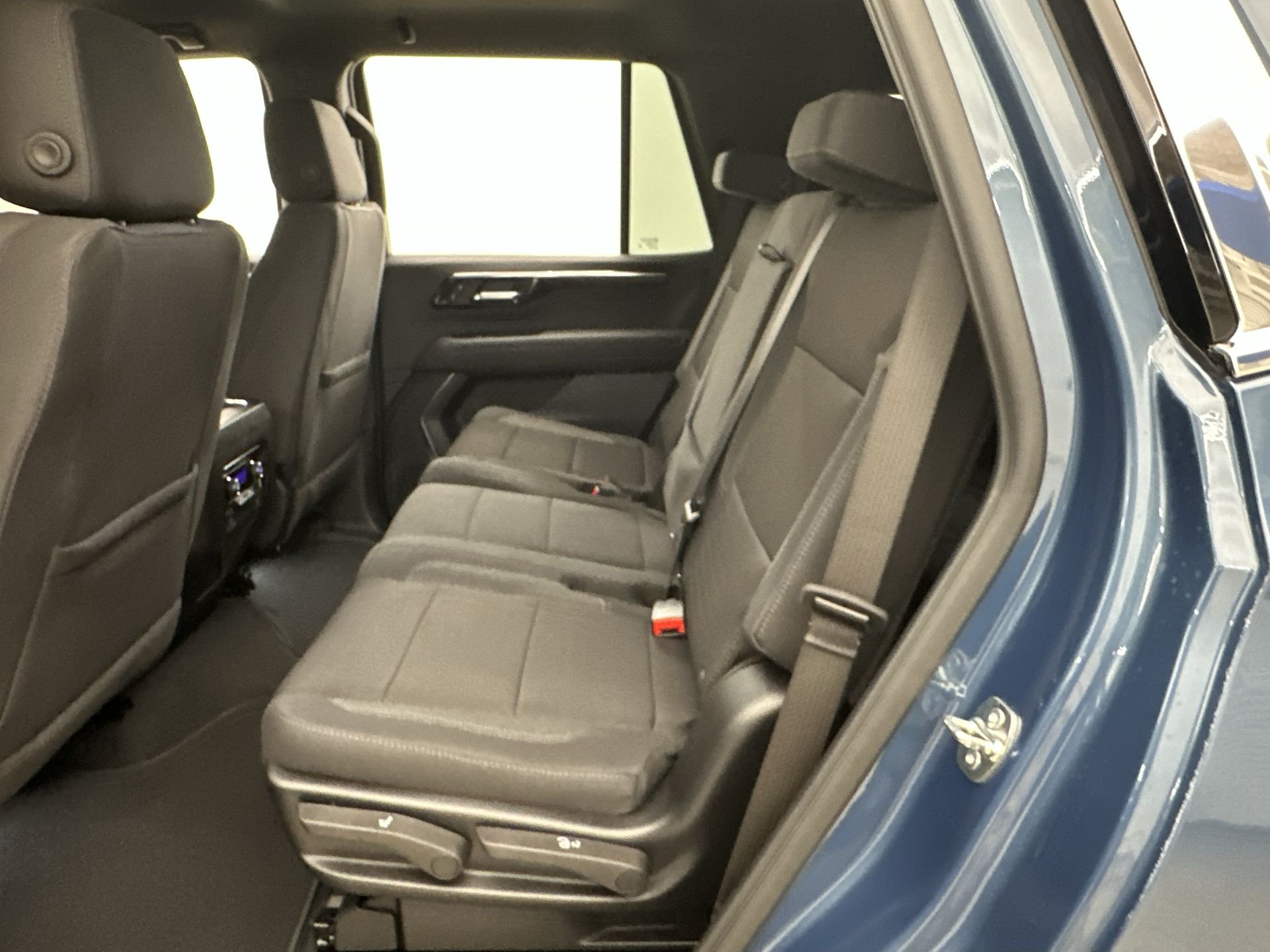 2026 Chevrolet Tahoe LS - Photo 75