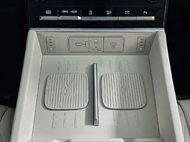 New 2027 Gray Hyundai Calligraphy image 19