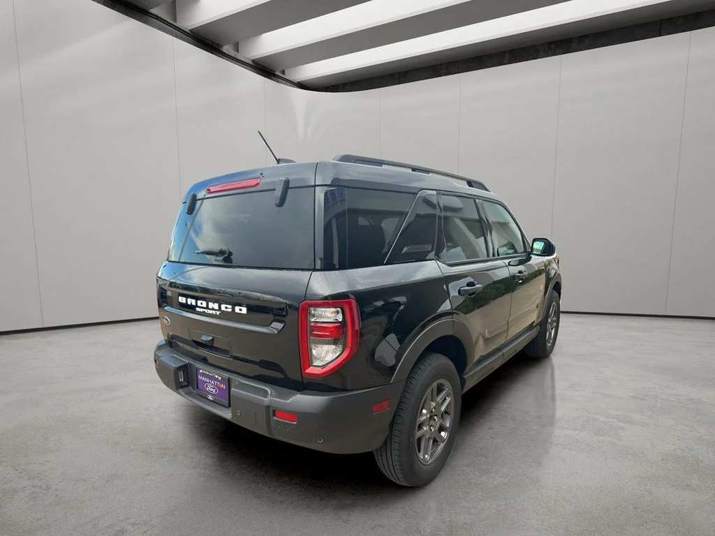 New 2025 Shadow Black Ford Big Bend® image 5