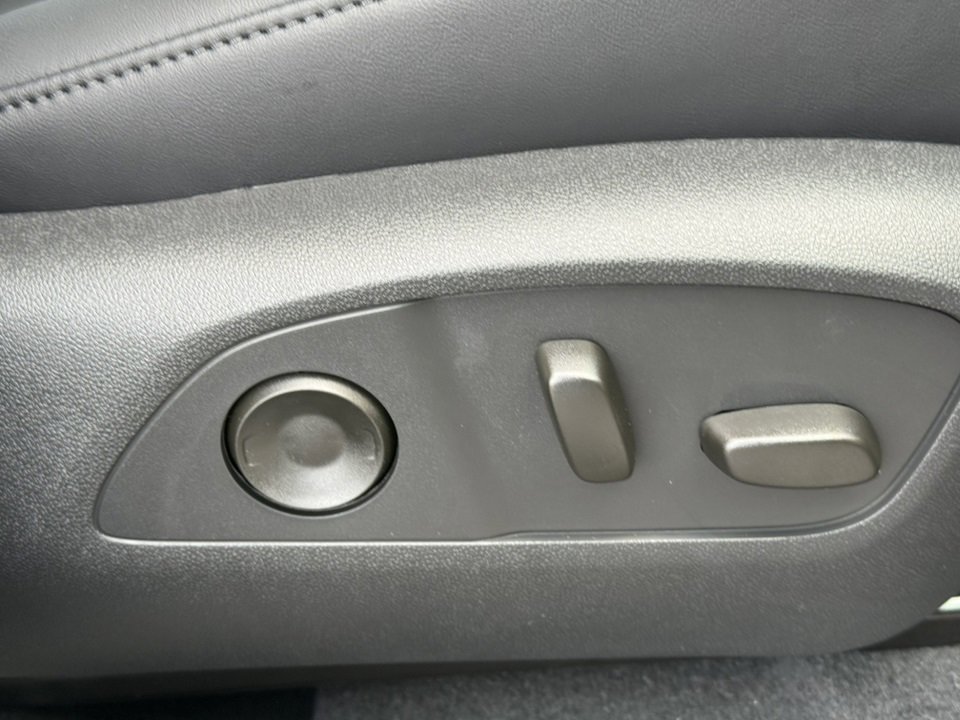 2026 GMC ACADIA - Image 39