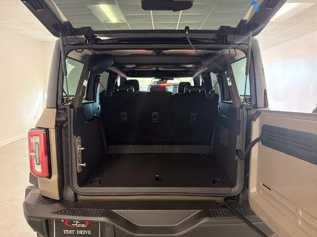 New 2026 Marsh Gray Ford Badlands® image 26
