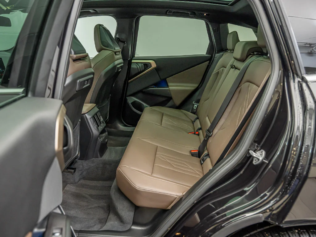 Certified Used 2025 Not Available BMW xDrive 30I image 33