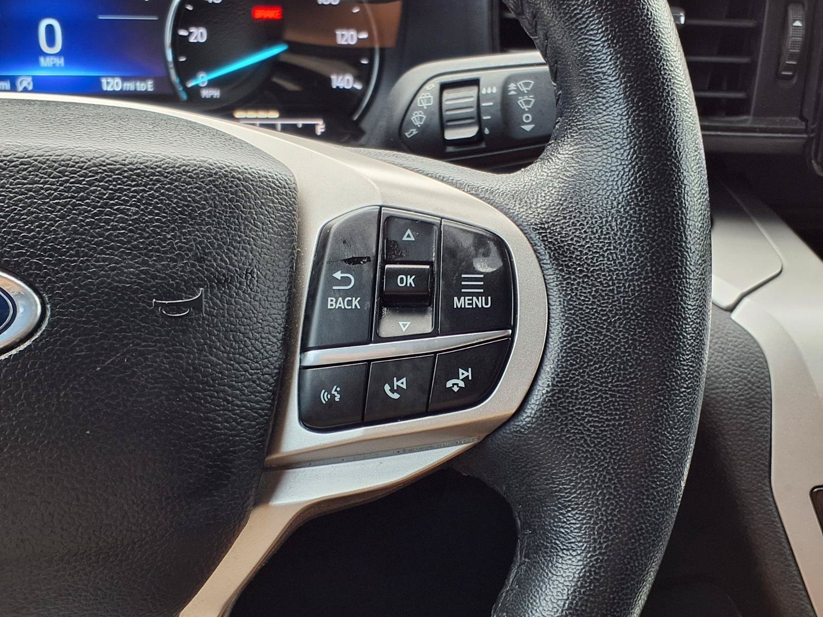 Used 2024 Silver Ford XLT image 24