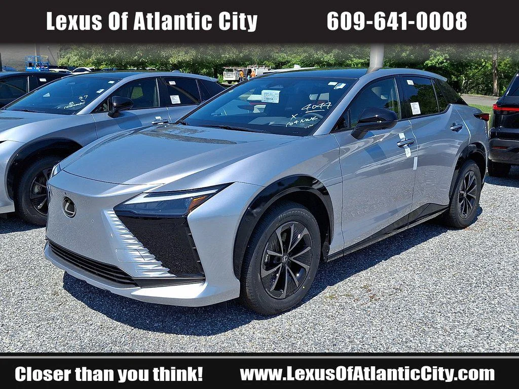 New 2026 Iridium Lexus PREMIUM AWD image 3