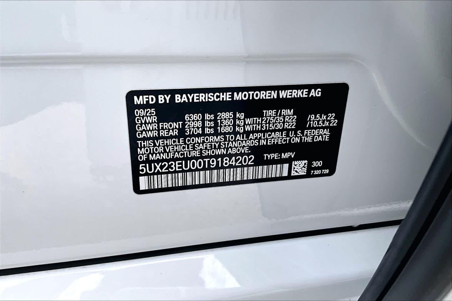 Used 2026 Alpine White BMW xDrive40i image 35