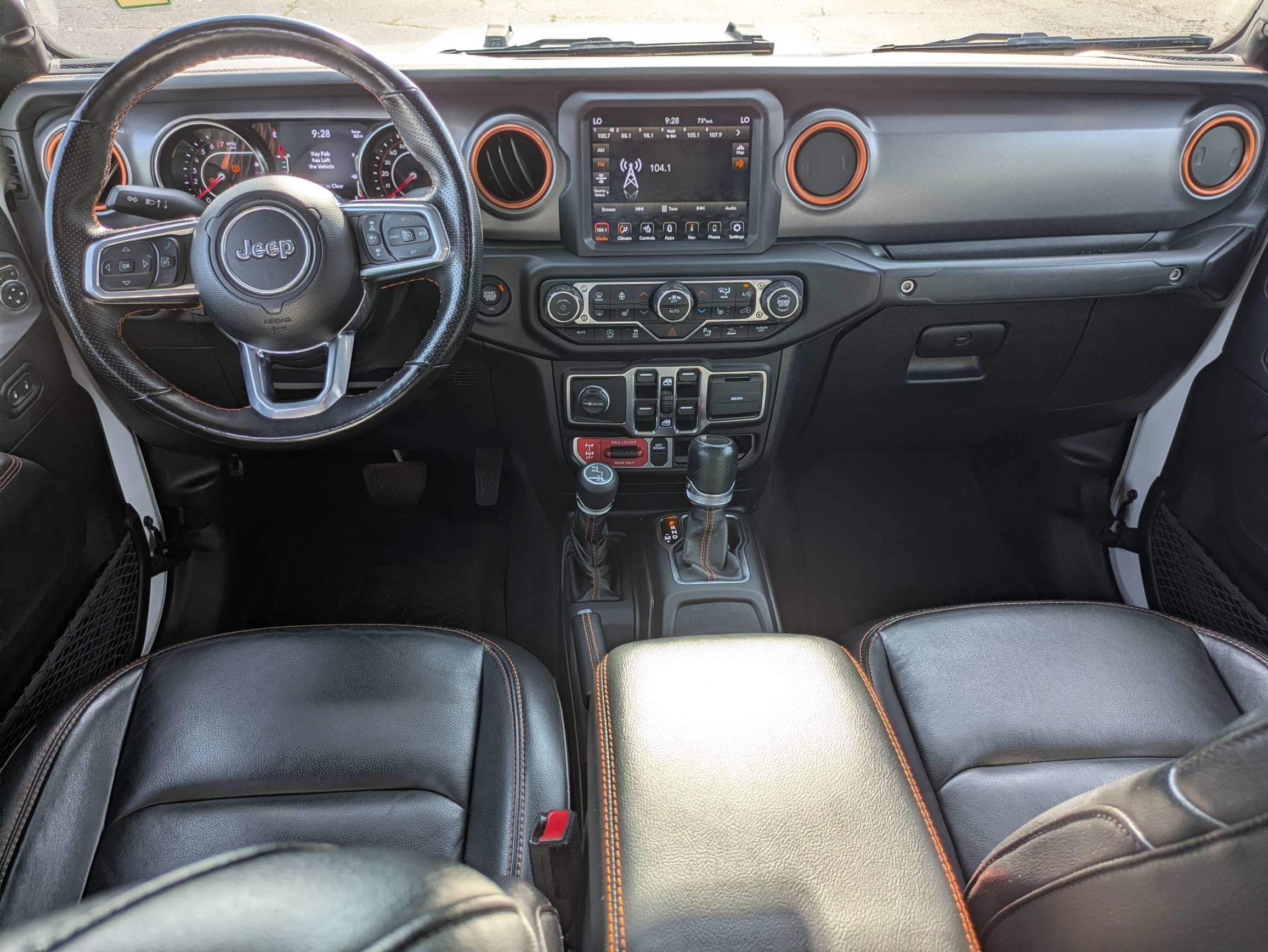 Used 2021 White Jeep Mojave image 11