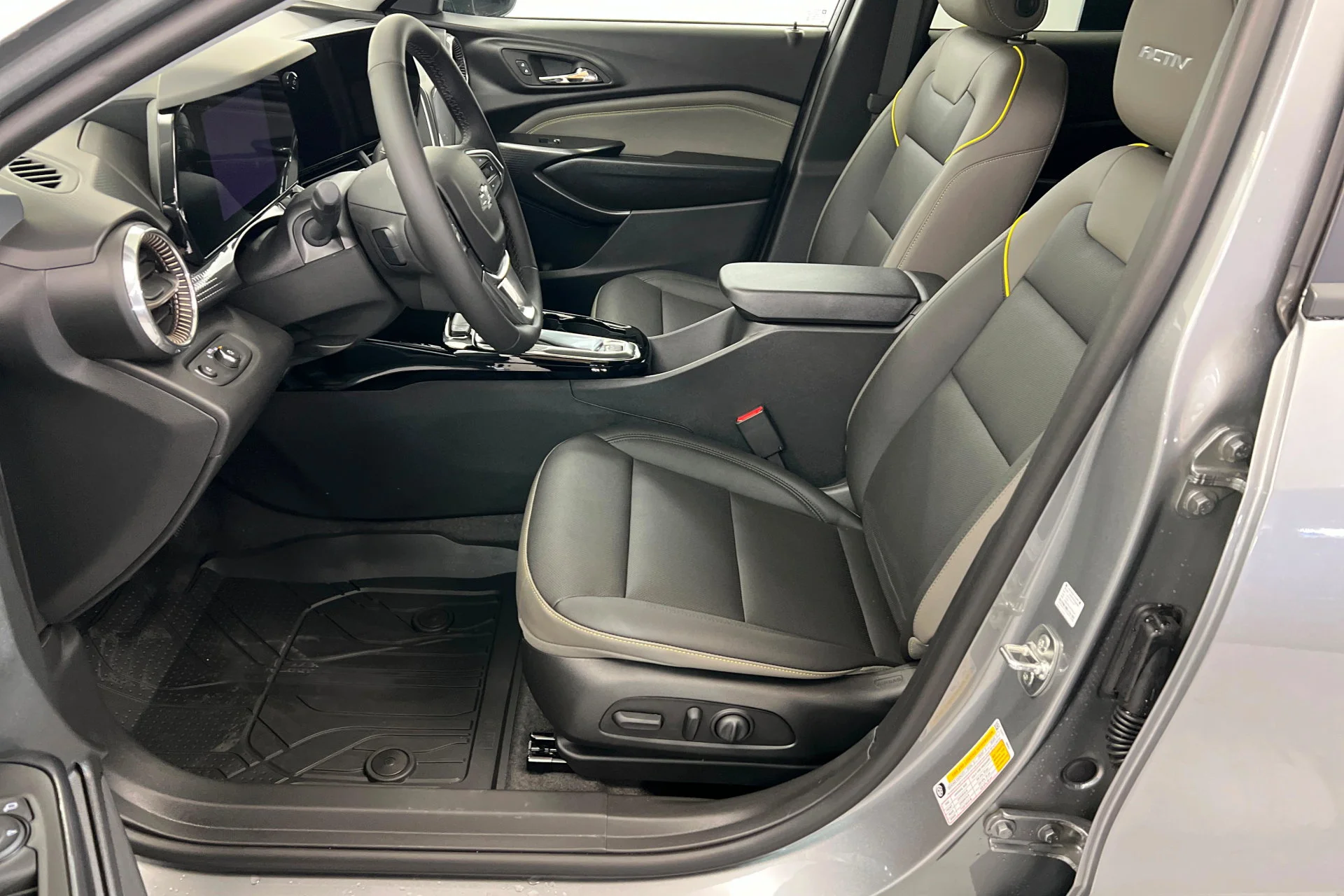 New 2026 Sterling Gray Metallic Chevrolet ACTIV image 17