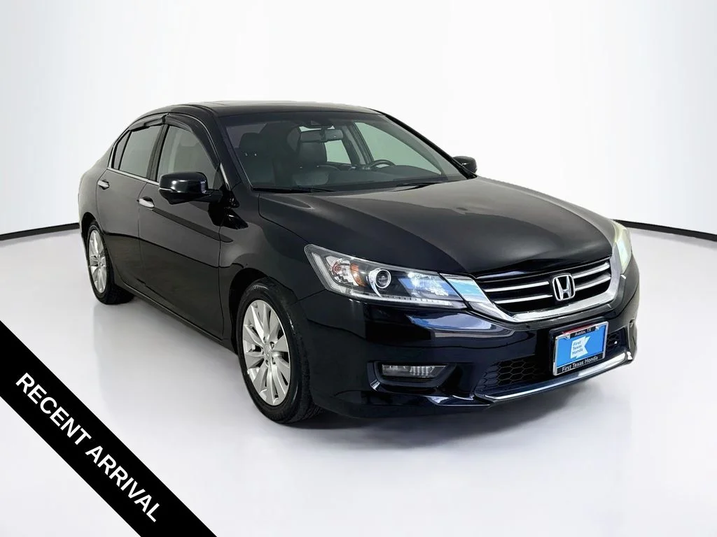 Used 2015 Crystal Black Pearl Honda EX-L image 1